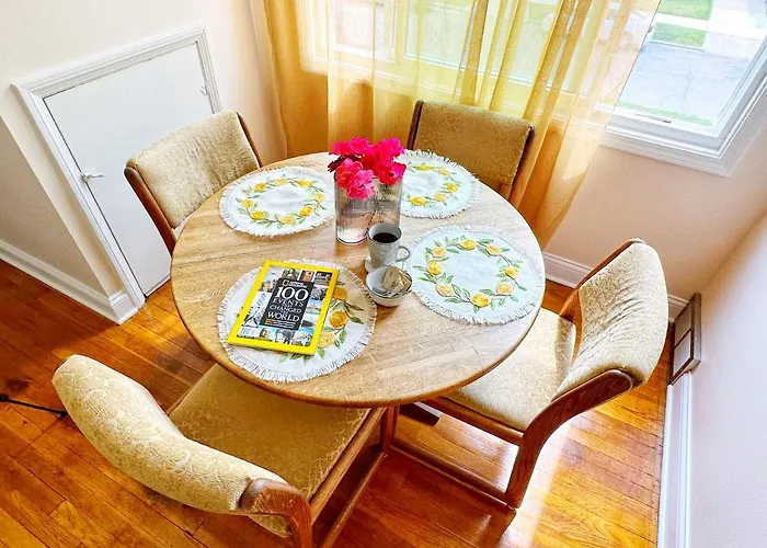 Cozy, Private Loft 15 Min Away From Downtown Detroit